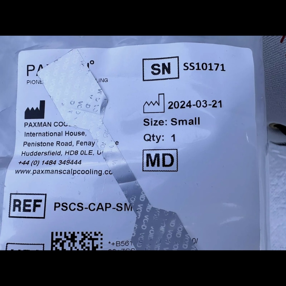 Paxman Scalp Cooling Cold Cap - Prevent hair loss during chemotherapy - Small - Picture 2 of 9